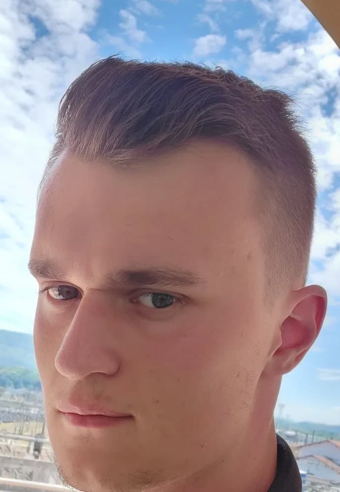 Profil de Ayann, 22 ans, Plan cul à Marmorera (Grisons)