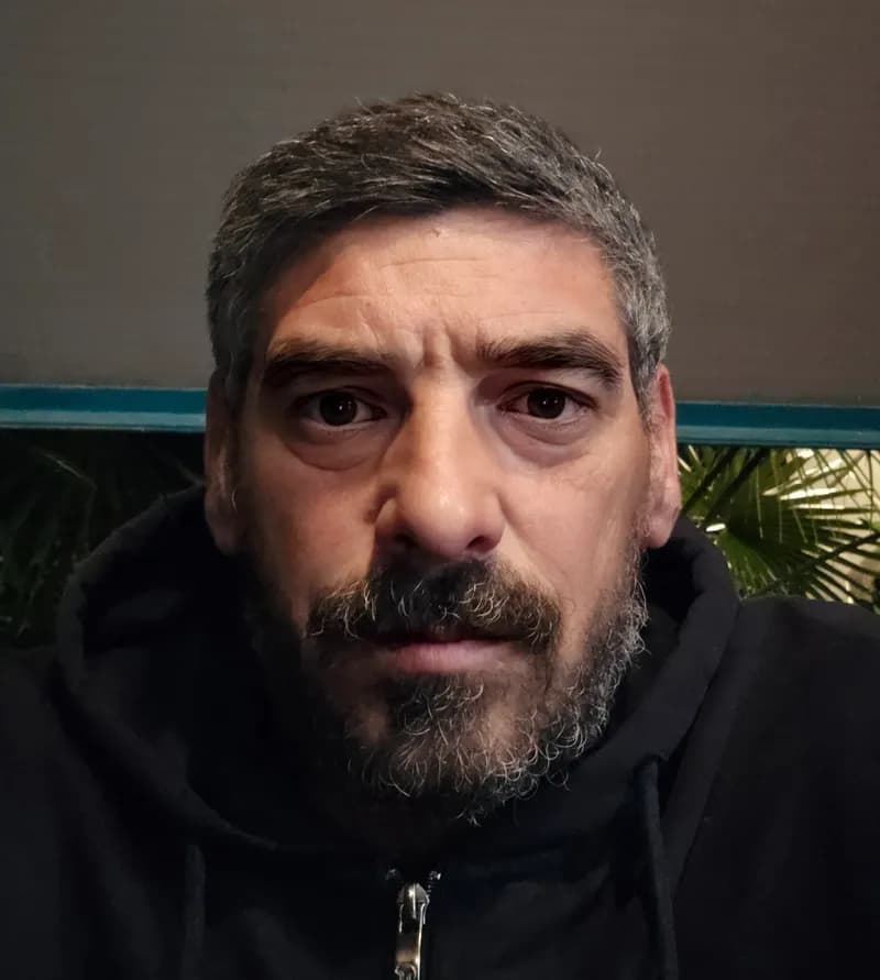 Profil de Salim, 33 ans, Plan cul à Oron-le-Châtel (Vaud)