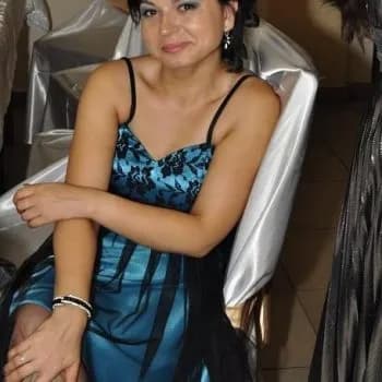 Profil de Izia, 33 ans, Plan cul à Perrefitte (Berne)