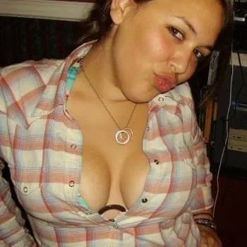 Profil de Carla, 21 ans, Plan cul à Gruben (Valais)