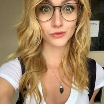 Profil de Azra, 33 ans, Plan cul à Duvin (Grisons)