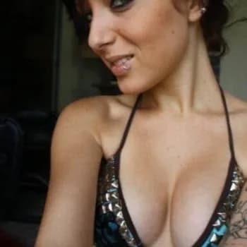 Profil de Noémie, 32 ans, Plan cul à Chessel (Vaud)