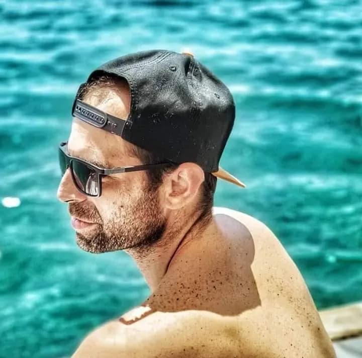 Profil de Ronan, 23 ans, Plan cul à Duvin (Grisons)