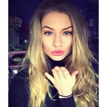 Profil de Lilya, 24 ans, Plan cul à Fex (Grisons)