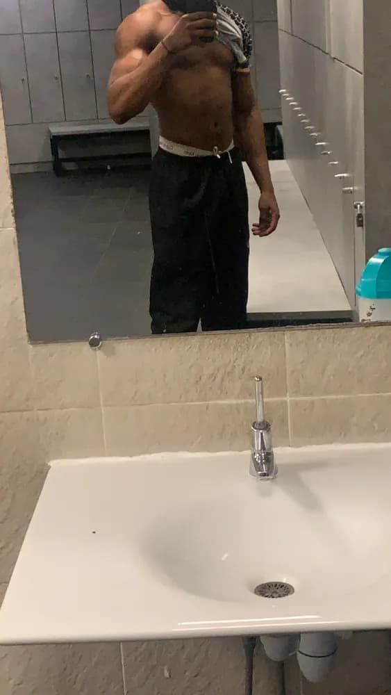 Profil de Junior, 32 ans, Plan cul à Arni BE (Berne)