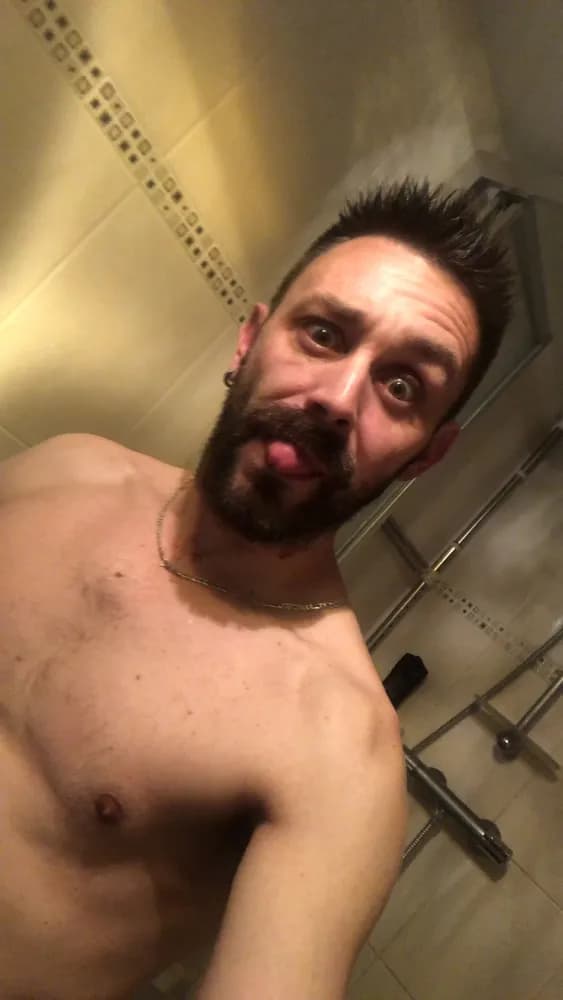 Profil de Harouna, 23 ans, Plan cul à Grengiols (Valais)