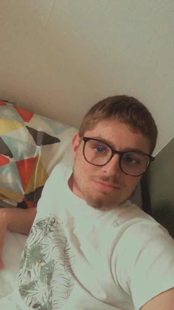 Profil de Aaron, 27 ans, Plan cul à Ftan (Grisons)