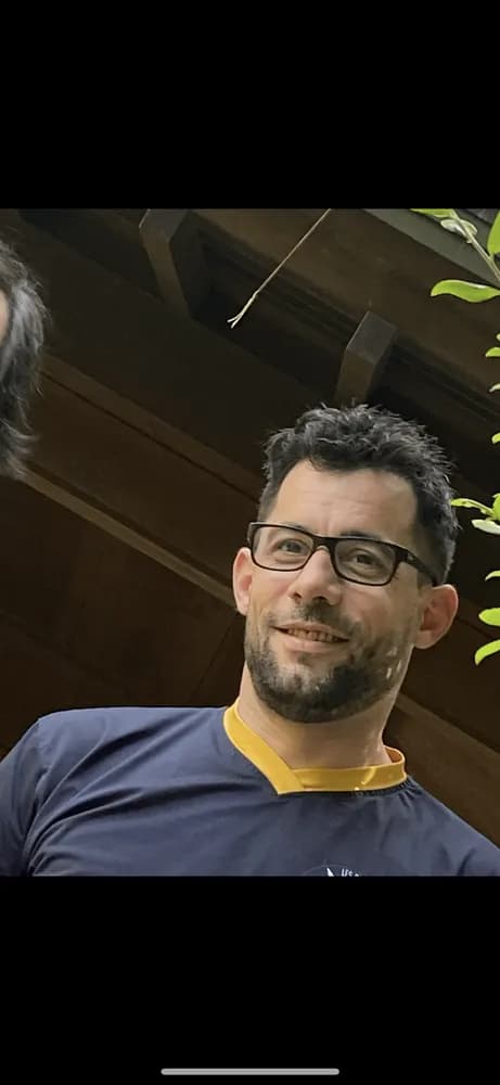 Profil de Yanel, 30 ans, Plan cul à Cully (Vaud)