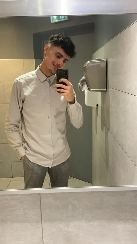 Profil de Joey, 23 ans, Plan cul à Lajoux JU (Jura)