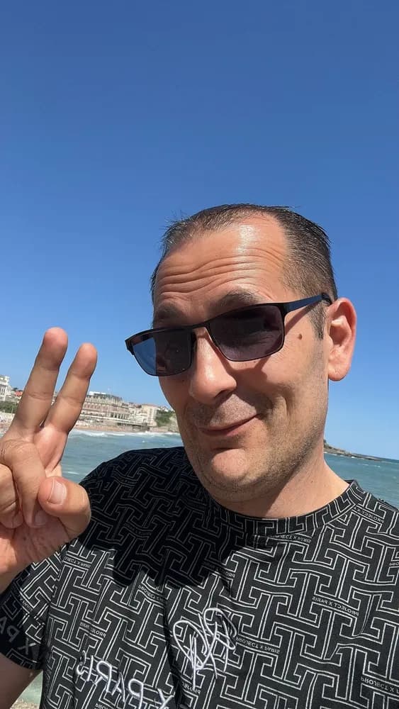 Profil de Djamil, 31 ans, Plan cul à Moutier (Berne)