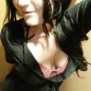 Profil de Adélaïde, 29 ans, Plan cul à Suen (St-Martin) (Valais)