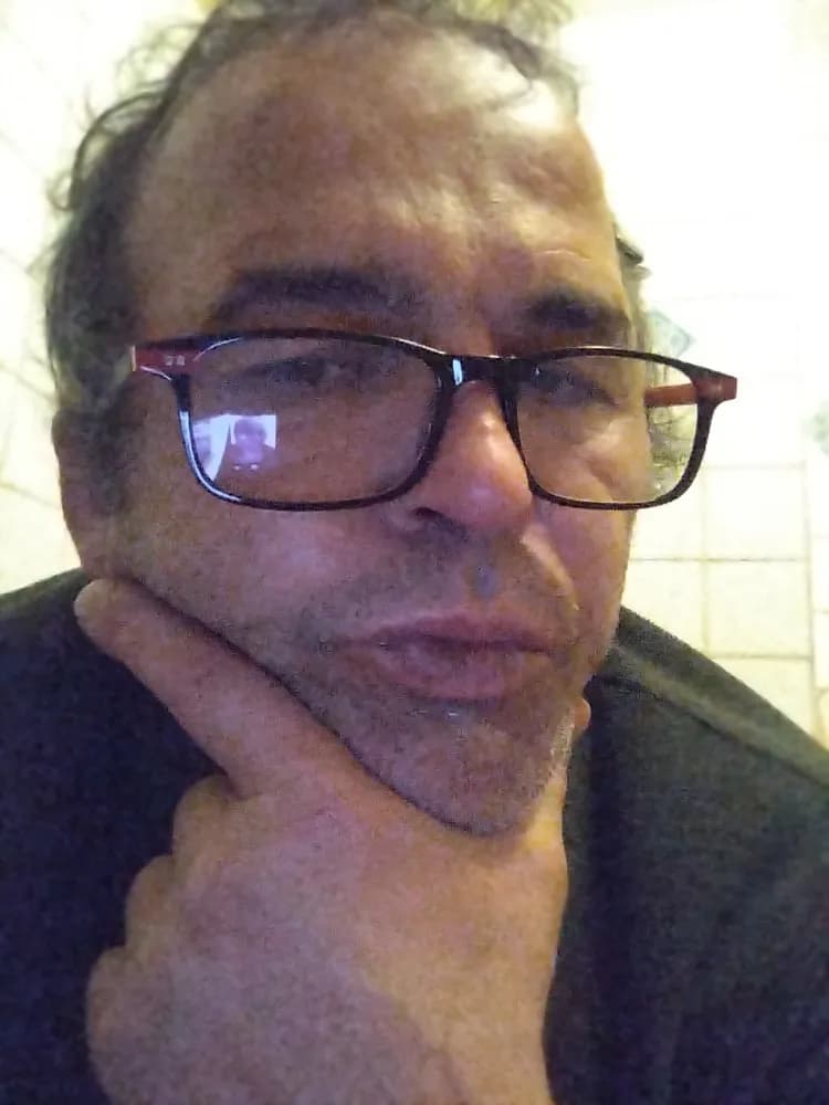 Profil de Othman, 32 ans, Plan cul à Chevilly (Vaud)