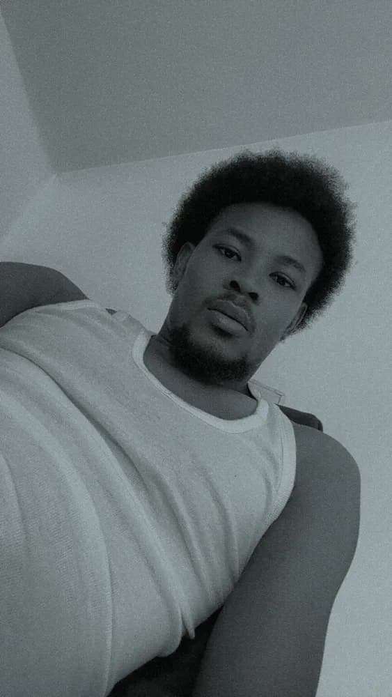 Profil de Lou, 32 ans, Plan cul à Cazis (Grisons)