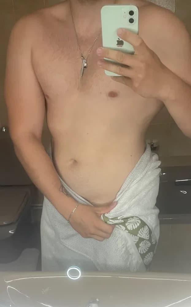 Profil de Bayan, 27 ans, Plan cul à Grandfontaine (Jura)