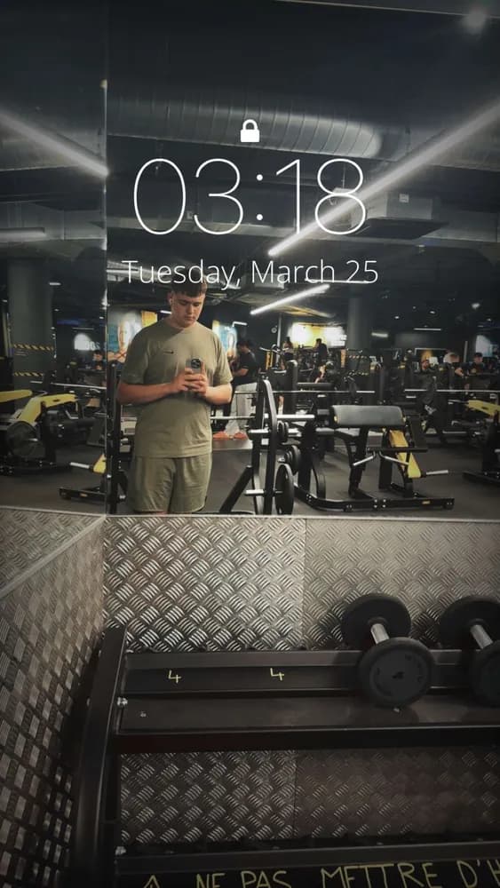 Profil de Layan, 24 ans, Plan cul à Mutten (Grisons)