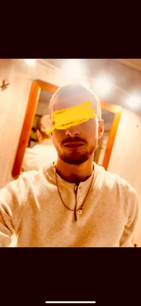 Profil de Adnan, 27 ans, Plan cul à Preda (Grisons)