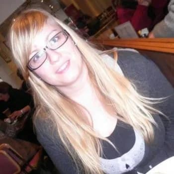 Profil de Amélie, 21 ans, Plan cul à Pitasch (Grisons)