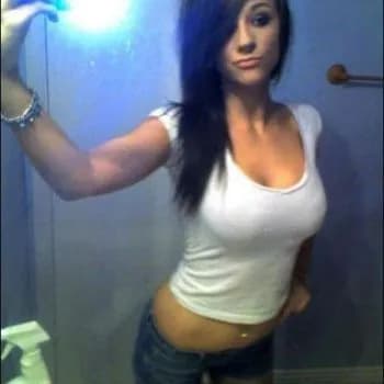 Profil de Mariam, 26 ans, Plan cul à Fey (Vaud)