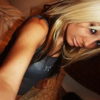 Profil de Léona, 34 ans, Plan cul à Laura (Grisons)