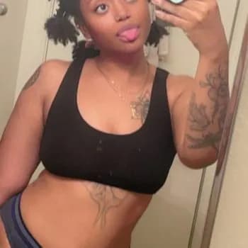 Profil de Pénélope, 27 ans, Plan cul à Grono (Grisons)