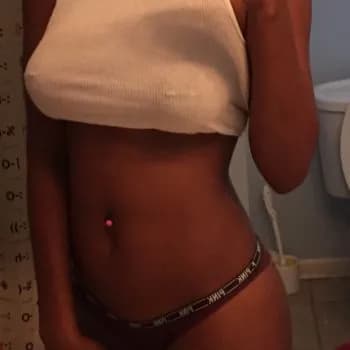 Profil de Estelle, 25 ans, Plan cul à Panex (Vaud)