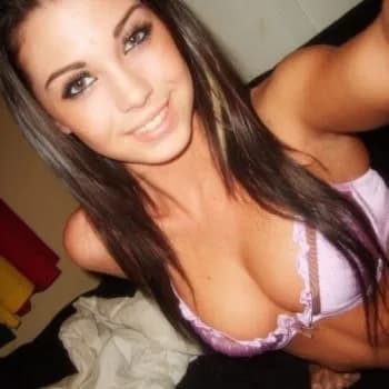 Profil de Amna, 29 ans, Plan cul à Le Château-de-Ste-Croix (Vaud)