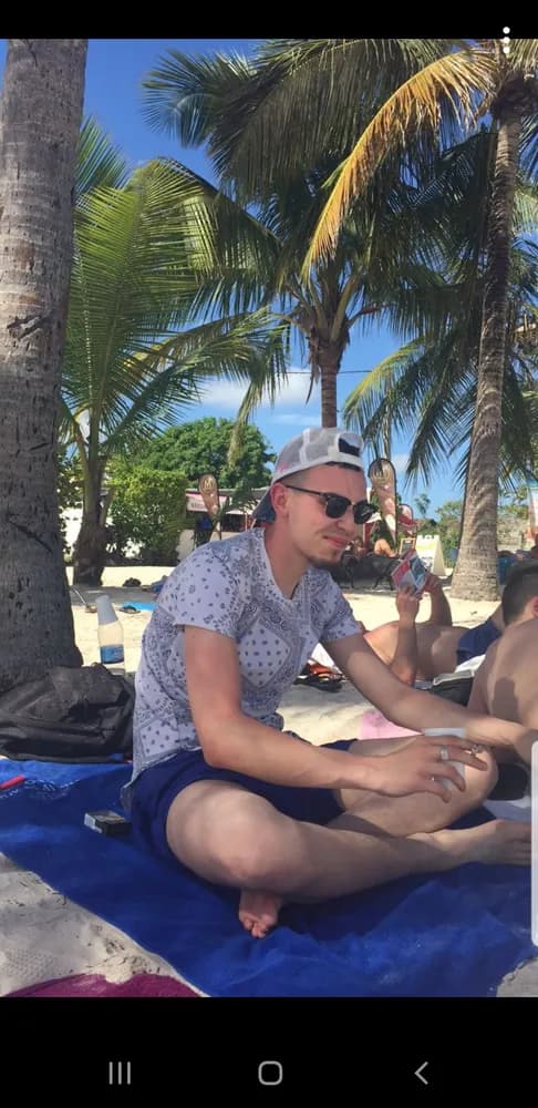 Profil de Liam, 27 ans, Plan cul à Berthoud (Berne)