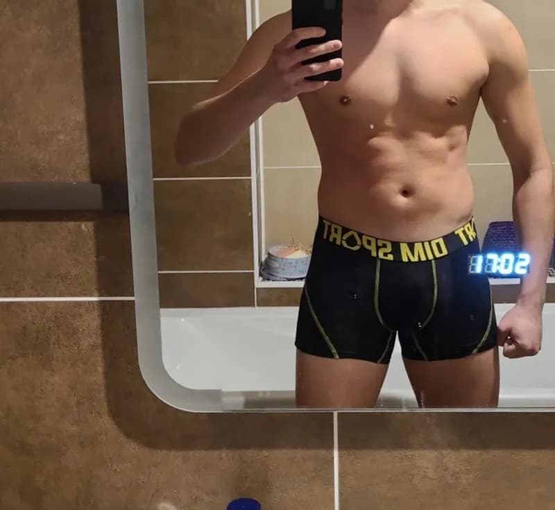 Profil de Ziad, 21 ans, Plan cul à Chamblon (Vaud)