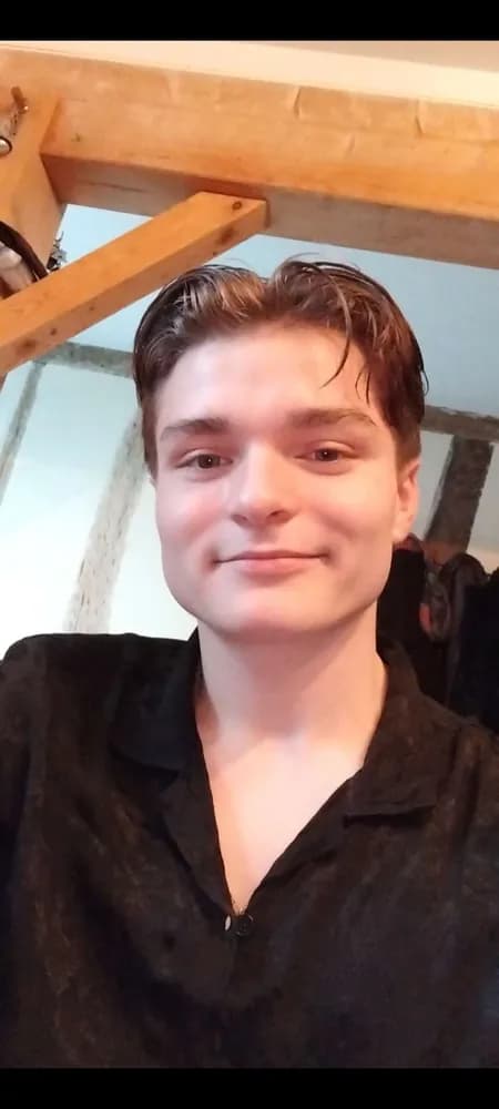 Profil de Arkan, 21 ans, Plan cul à Studen BE (Berne)