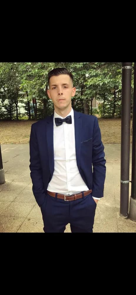 Profil de Mourad, 21 ans, Plan cul à Luven (Grisons)