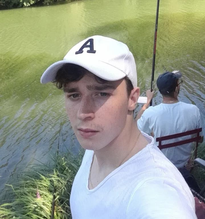 Profil de Lony, 22 ans, Plan cul à Habsburg (Argovie)