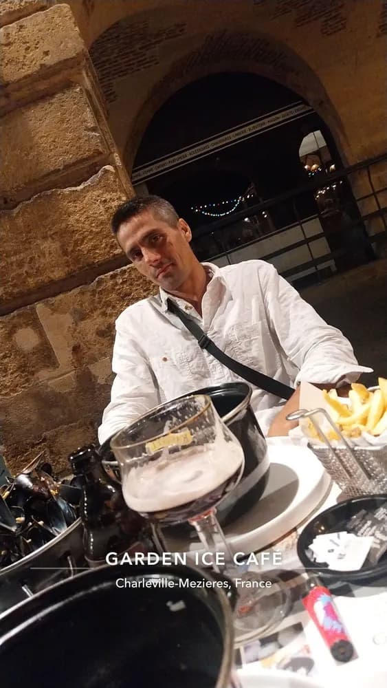 Profil de Téo, 32 ans, Plan cul à Cousset (Fribourg)