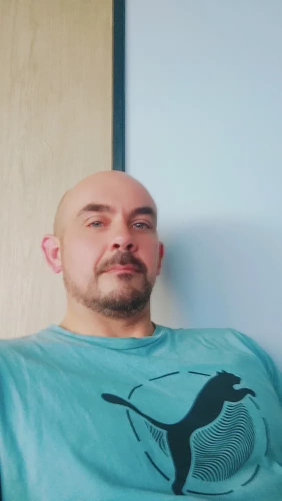 Profil de Artur, 32 ans, Plan cul à Chambésy (Genève)
