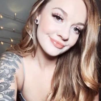 Profil de Avril, 33 ans, Plan cul à La Ferrière (Berne)