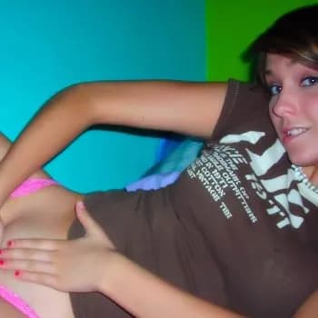 Profil de April, 27 ans, Plan cul à Berneck (Saint-Gall)