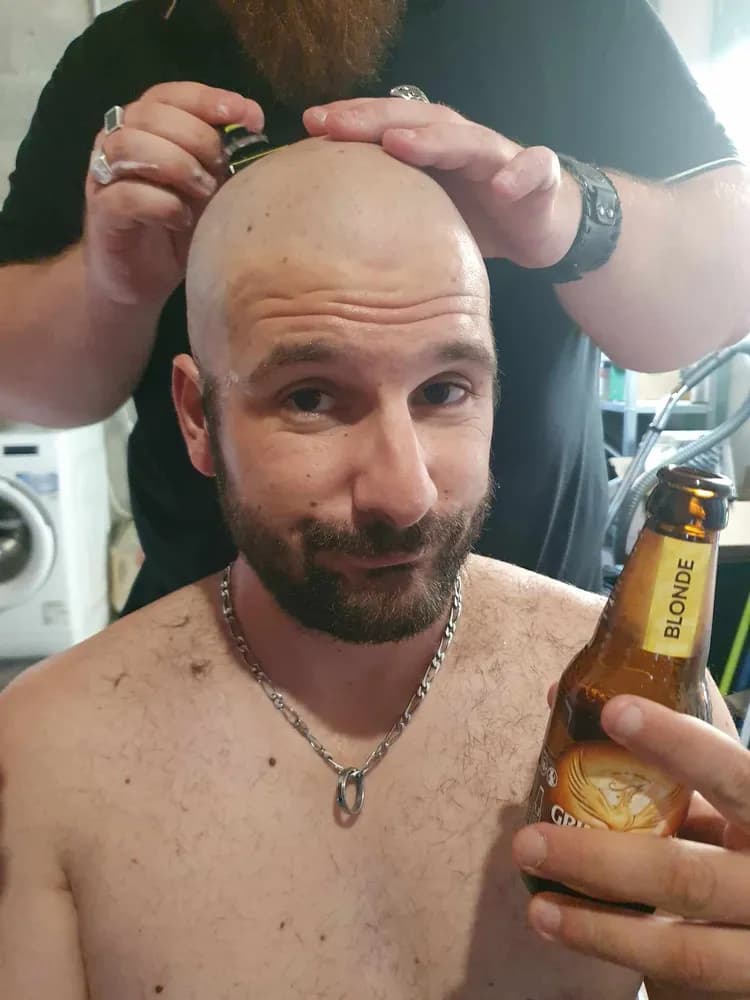 Profil de Edward, 21 ans, Plan cul à Libingen (Saint-Gall)