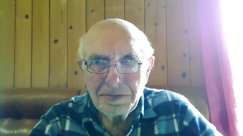 Profil de Issa, 24 ans, Plan cul à Oberurnen (Glaris)