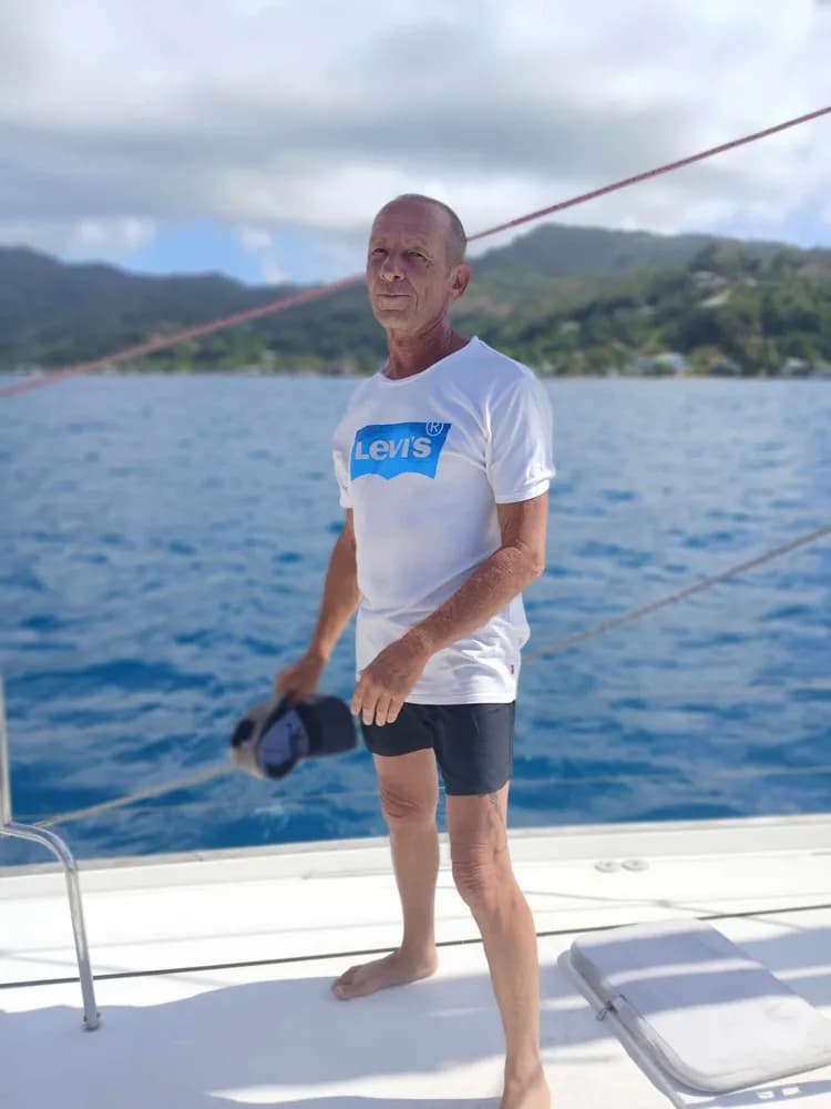 Thaïs - Plan cul à Le Bémont JU Profil de Thaïs, 30 ans, Plan cul à Le Bémont JU (Jura)