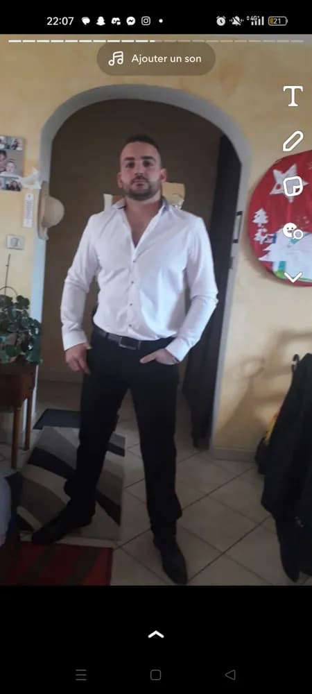 Zion - Plan cul à Vuadens Profil de Zion, 30 ans, Plan cul à Vuadens (Fribourg)